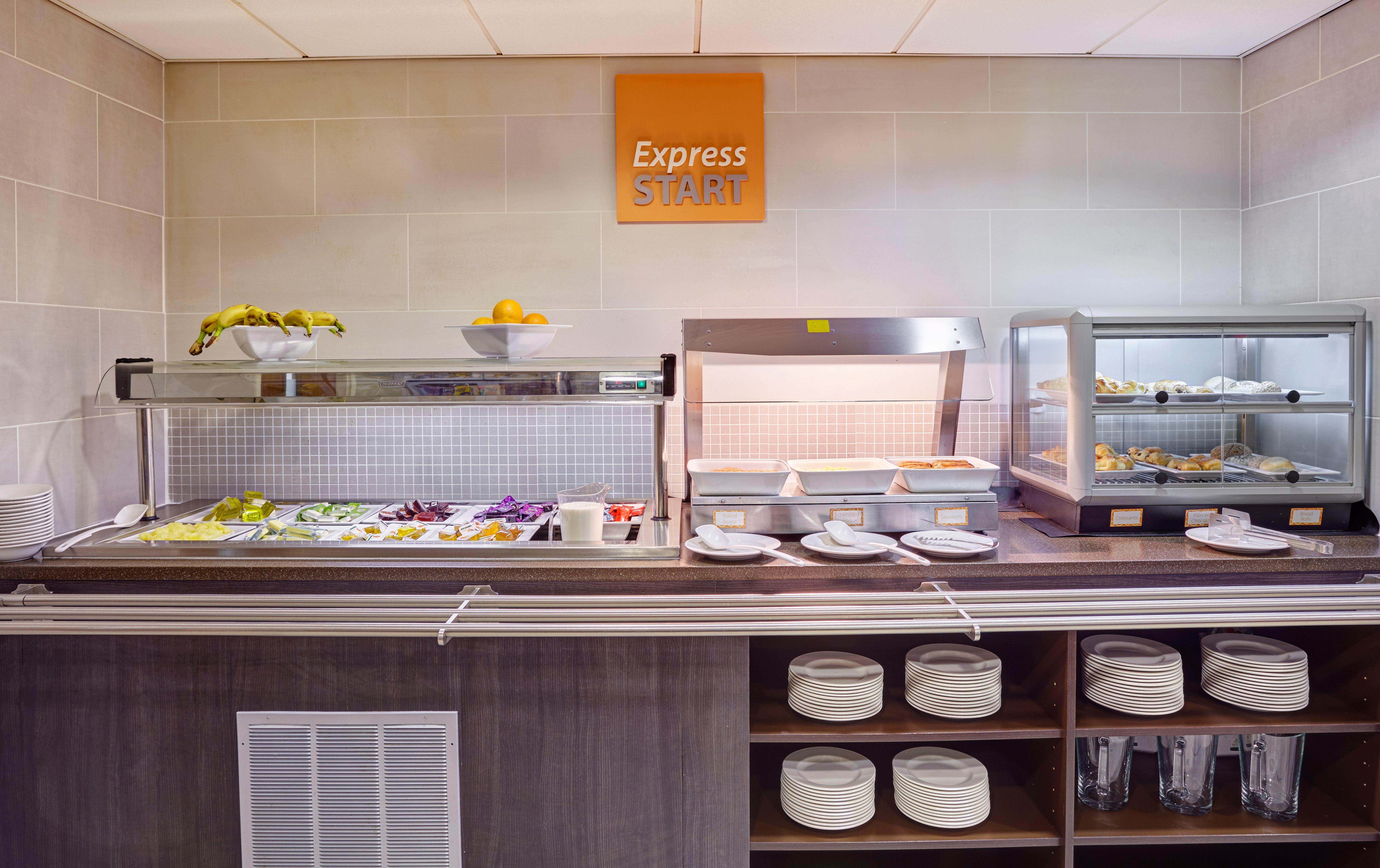 Holiday Inn Express Birmingham South A45, An Ihg Hotel Dış mekan fotoğraf