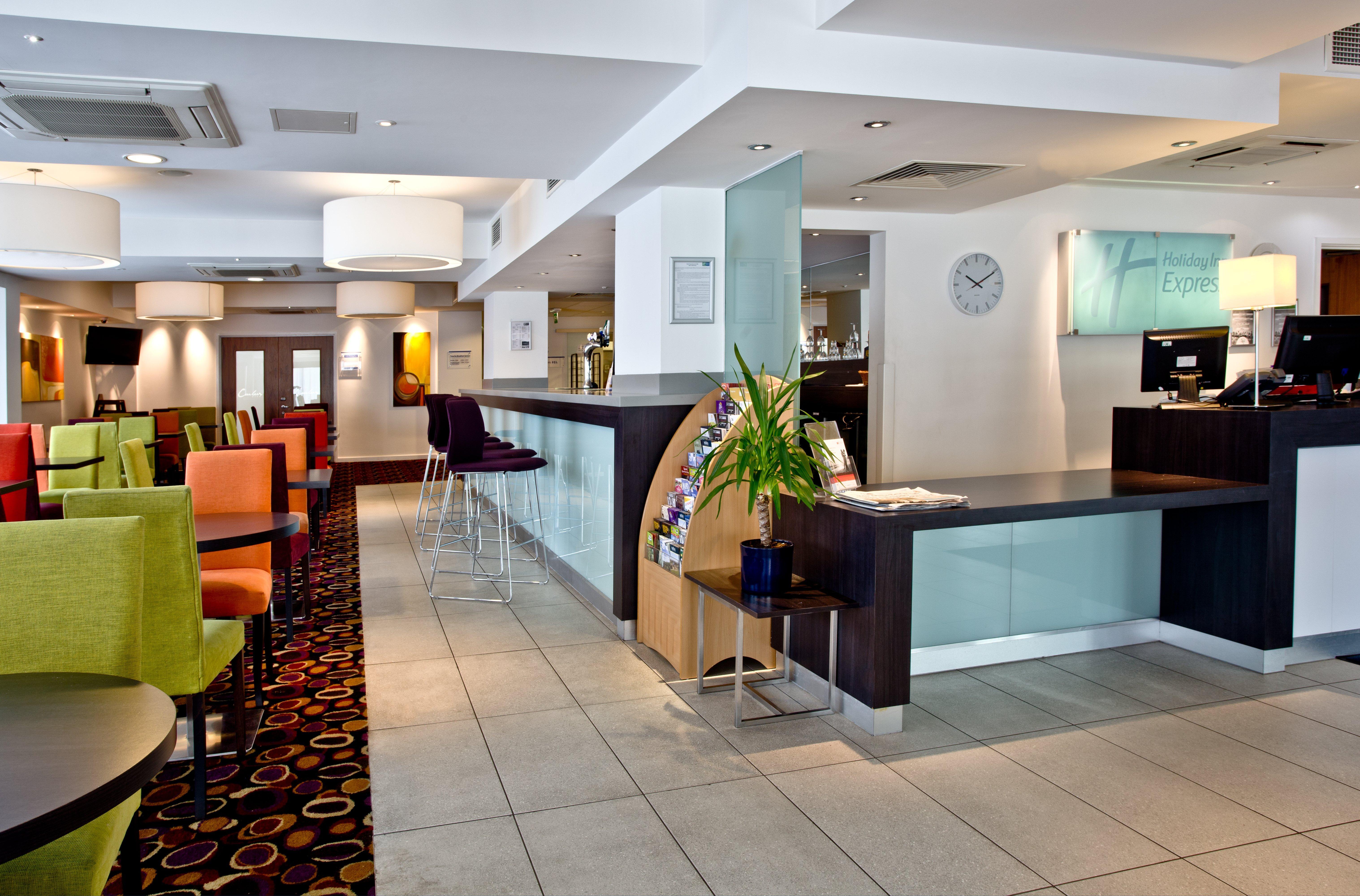 Holiday Inn Express Birmingham South A45, An Ihg Hotel Dış mekan fotoğraf