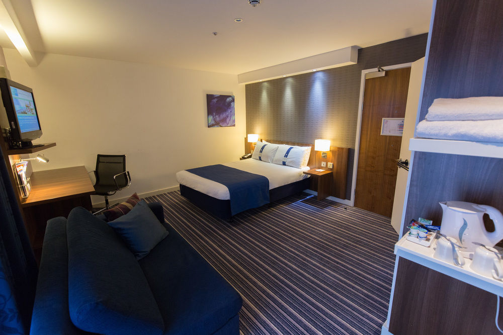 Holiday Inn Express Birmingham South A45, An Ihg Hotel Dış mekan fotoğraf